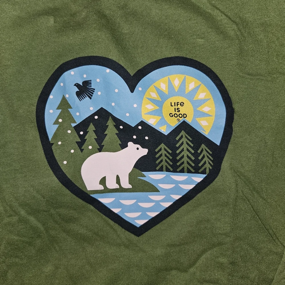 Life Is Good Women’s Green Long Sleeve Sleep Top Bear Heart Graphic – Size L